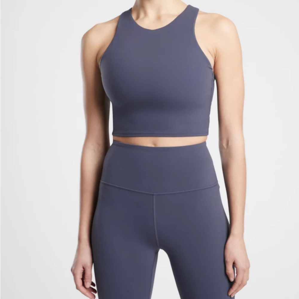 Athleta Conscious Crop A-C in Medieval Violet Size M